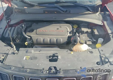 2017 Jeep Compass Trailhawk from USA, damaged, VIN 3C4NJDDB6HT674853